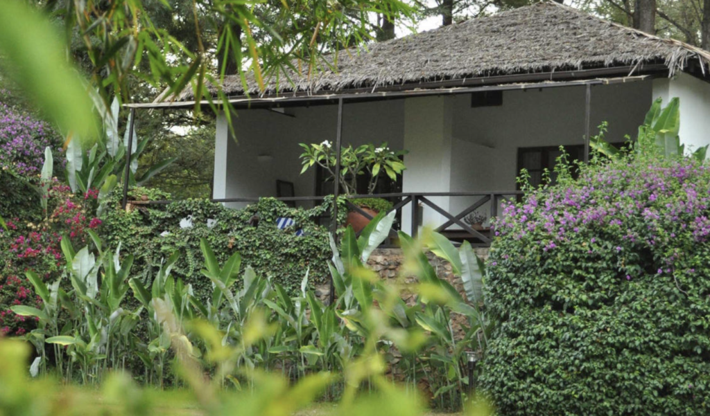 MID RANGE CROSS BORDER LODGE ONLY